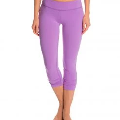 CLOTHING Beyond Yoga Essential Gathered Yoga Capris Lavender 13 CLOTHING Beyond Yoga Essential Gathered Yoga Capris Lavender