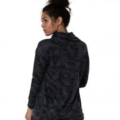 Onzie Divine After Yoga Hoodie Black/Gray Camo 10 Onzie Divine After Yoga Hoodie Black/Gray Camo