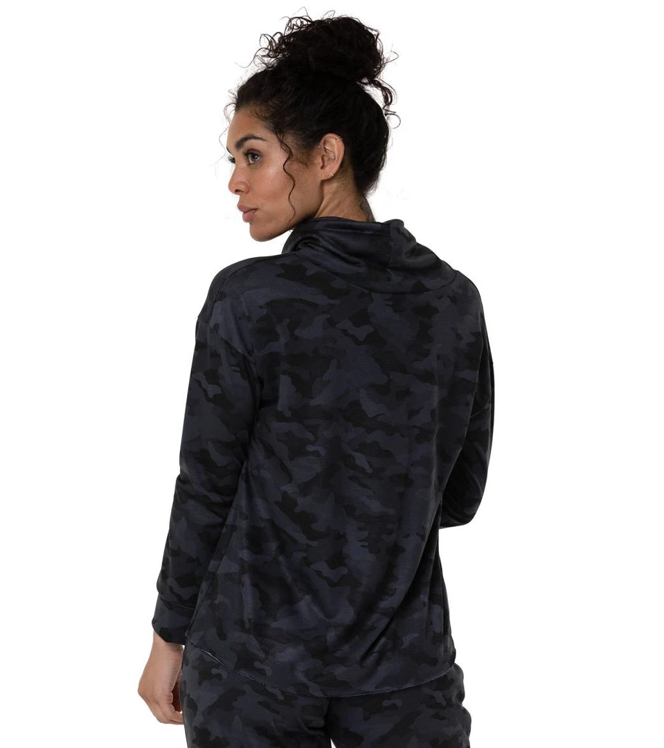 Onzie Divine After Yoga Hoodie Black/Gray Camo 5 Onzie Divine After Yoga Hoodie Black/Gray Camo