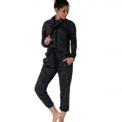 Onzie Divine After Yoga Hoodie Black/Gray Camo 11 Onzie Divine After Yoga Hoodie Black/Gray Camo