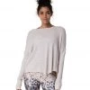 Onzie Raglan Yoga Pullover Oatmeal CLOTHING