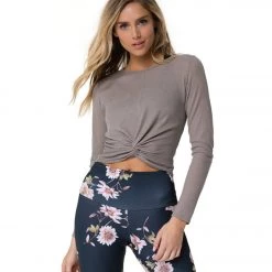Onzie Twirl Longsleeve Top Taupe
