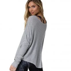 Onzie Raglan Yoga Pullover Heather Gray CLOTHING