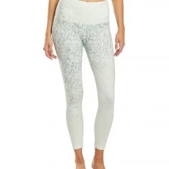 CLOTHING PrAna Kimble Printed 7/8 Yoga Leggings White Stargazer 15 CLOTHING PrAna Kimble Printed 7/8 Yoga Leggings White Stargazer