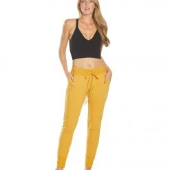 NEW ARRIVALS Free People Movement Good Karma Crop Yoga Top Onyx