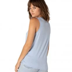 Beyond Yoga Twist Goodbye Muscle Yoga Tank Blue Bells 11 Beyond Yoga Twist Goodbye Muscle Yoga Tank Blue Bells