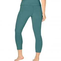 Beyond Yoga Spacedye High Waisted Yoga Capris Meadow Sage/Frosty Glade
