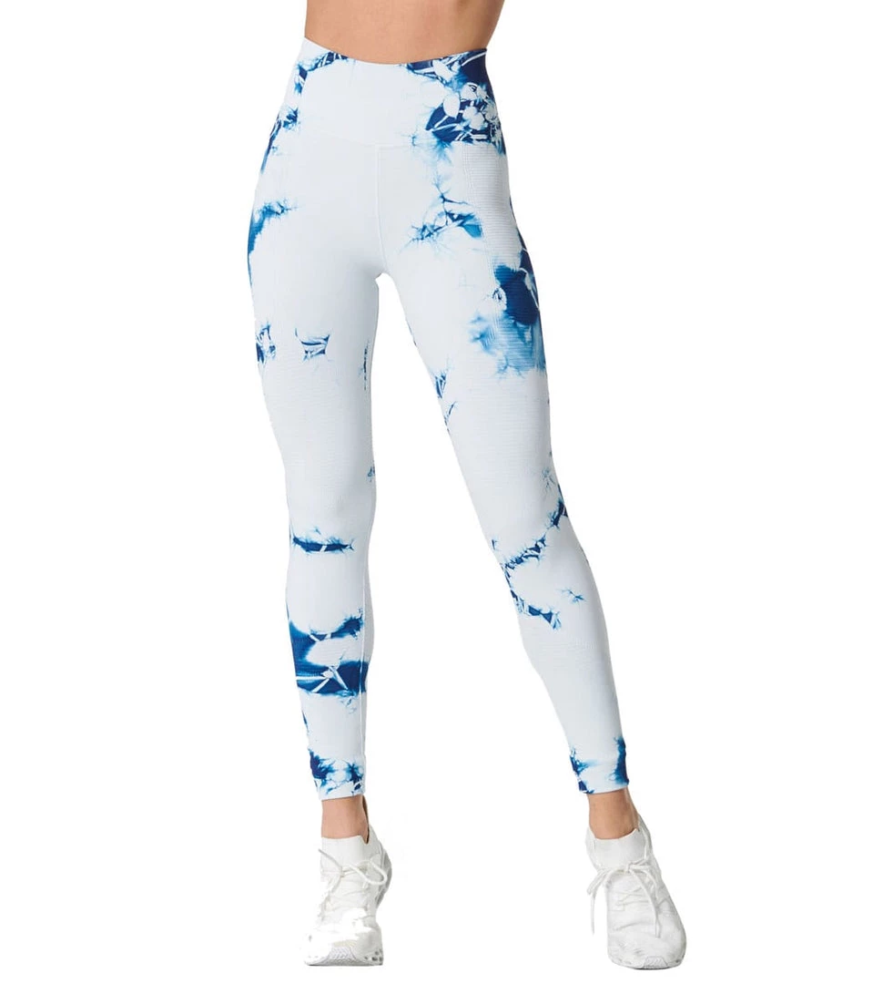 CLOTHING NUX Shapeshifter Hand Dye 7/8 Yoga Leggings CD Coconut/Astral Aura 3 CLOTHING NUX Shapeshifter Hand Dye 7/8 Yoga Leggings CD Coconut/Astral Aura
