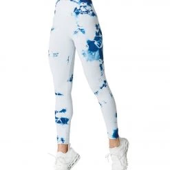 CLOTHING NUX Shapeshifter Hand Dye 7/8 Yoga Leggings CD Coconut/Astral Aura 9 CLOTHING NUX Shapeshifter Hand Dye 7/8 Yoga Leggings CD Coconut/Astral Aura