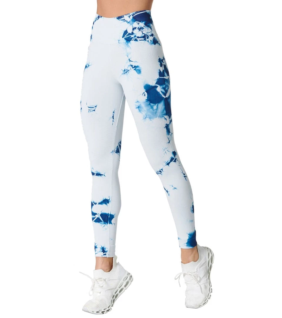 CLOTHING NUX Shapeshifter Hand Dye 7/8 Yoga Leggings CD Coconut/Astral Aura 4 CLOTHING NUX Shapeshifter Hand Dye 7/8 Yoga Leggings CD Coconut/Astral Aura