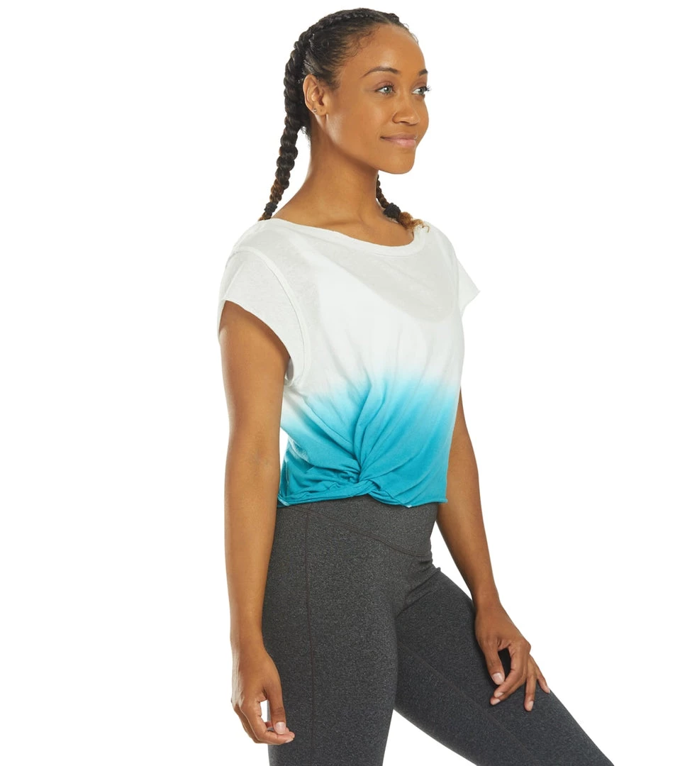 CLOTHING Free People Hold It Down Dip Die Yoga Tee Ocean Blue 4 CLOTHING Free People Hold It Down Dip Die Yoga Tee Ocean Blue