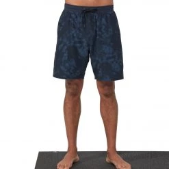 CLOTHING Manduka Men's Performance Classic Rise Shorts Navy Tie Dye