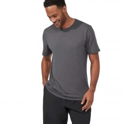 CLOTHING Manduka Men's Performance Crew Neck Short Sleeve Tee