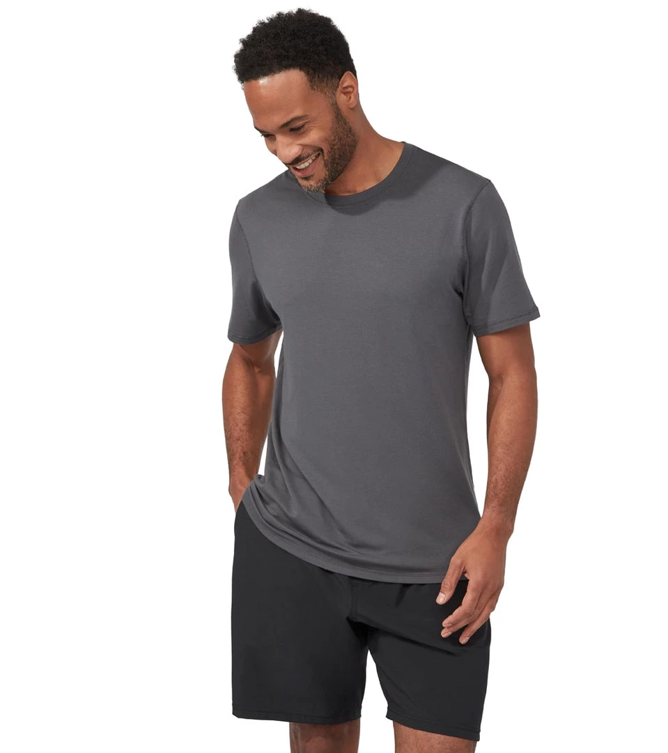 Manduka Men's Performance Crew Neck Short Sleeve Tee NEW GREY CLOTHING 3 Manduka Men's Performance Crew Neck Short Sleeve Tee NEW GREY CLOTHING