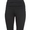 CLOTHING Marika Quinn Bermuda Yoga Shorts Black