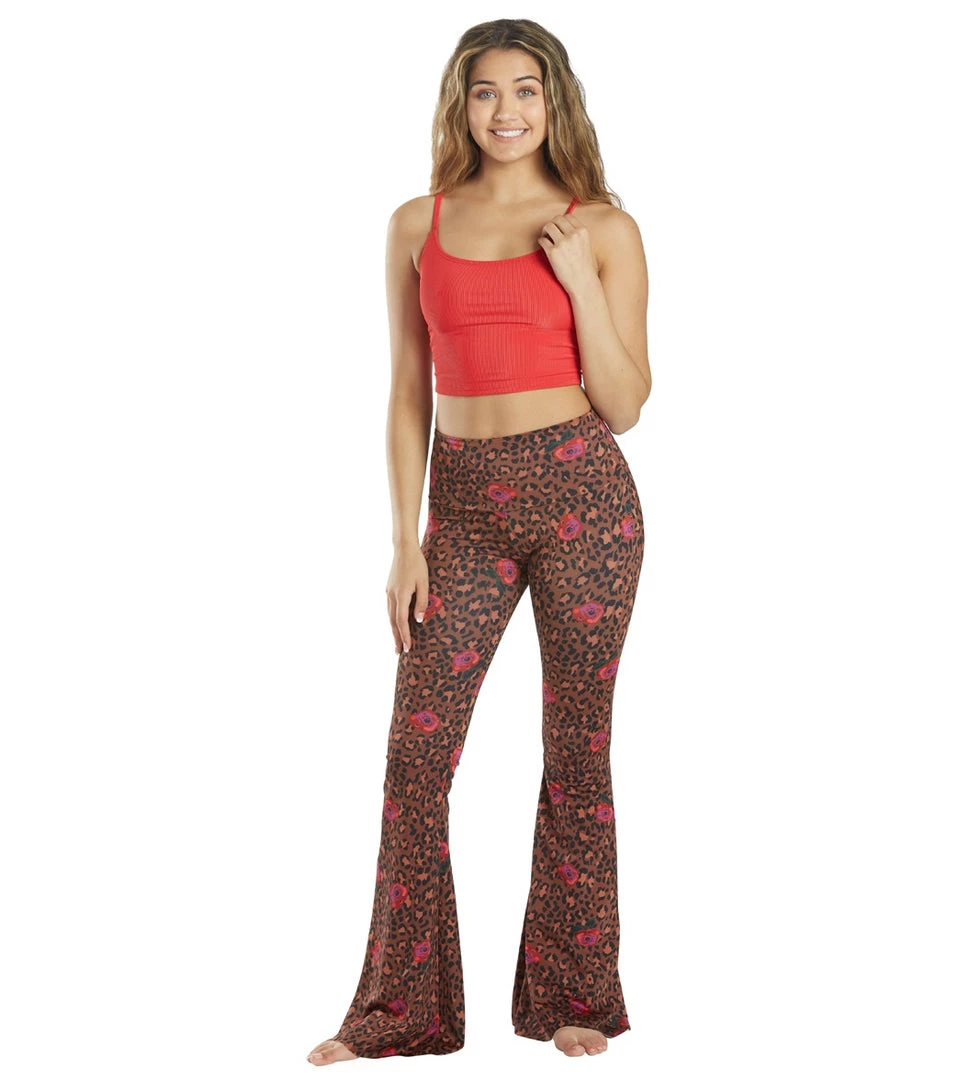 Onzie Belle Cami Yoga Crop Red Rib 6 Onzie Belle Cami Yoga Crop Red Rib