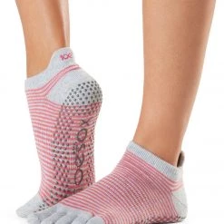 Toesox Low Rise Full-Toe Yoga Grip Socks Hola CLOTHING 7 Toesox Low Rise Full-Toe Yoga Grip Socks Hola CLOTHING