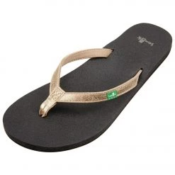 Sanuk Women's Yoga Joy Metallic Flip Flop Champagne