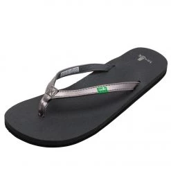 ACCESSORIES Sanuk Women's Yoga Joy Metallic Flip Flop Pewter