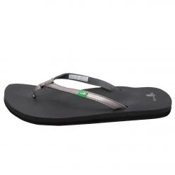 ACCESSORIES Sanuk Women's Yoga Joy Metallic Flip Flop Pewter
