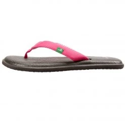 ACCESSORIES Sanuk Women's Yoga Chakra Flip Flop Fuchsia