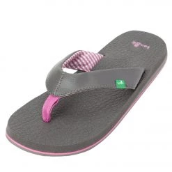 ACCESSORIES Sanuk Women's Yoga Mat Flip Flop Gunmetal