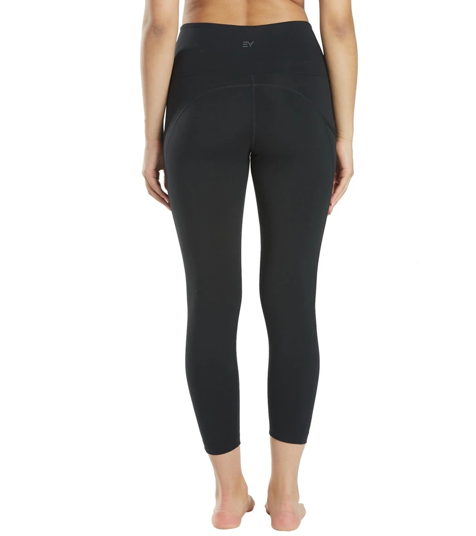 CLOTHING Everyday Yoga High Waisted Go-To Pocket Capri Crop 21" Black 5 CLOTHING Everyday Yoga High Waisted Go-To Pocket Capri Crop 21" Black