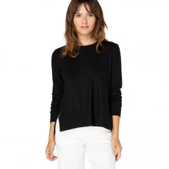 CLOTHING Beyond Yoga Just Chillin Long Sleeve Pullover Black