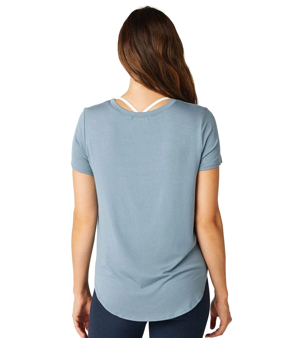 Beyond Yoga Featherweight Spacedye On The Down Low Yoga Tee Stormy Blue-Blue Cloud 6 Beyond Yoga Featherweight Spacedye On The Down Low Yoga Tee Stormy Blue-Blue Cloud