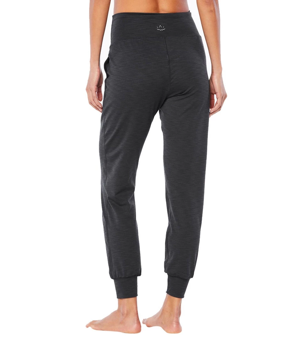 Beyond Yoga Heather Rib Midi Joggers Black Heather 4 Beyond Yoga Heather Rib Midi Joggers Black Heather