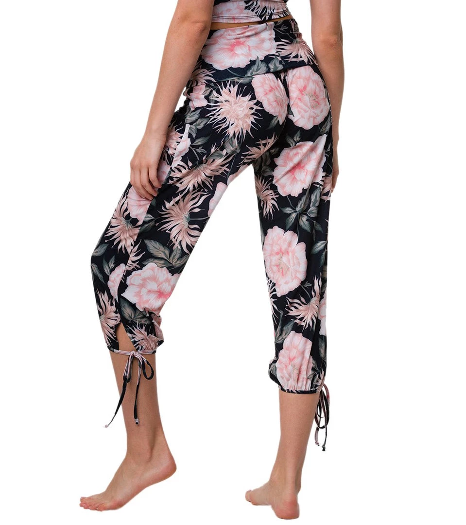 Onzie Gypsy Joggers First Bloom 5 Onzie Gypsy Joggers First Bloom