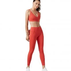 Lilybod Vaylor Yoga Sports Bra Grenadine CLOTHING