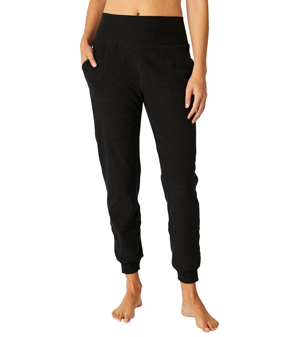 NEW ARRIVALS Beyond Yoga Spacedye Midi Joggers Darkest Night 3 NEW ARRIVALS Beyond Yoga Spacedye Midi Joggers Darkest Night