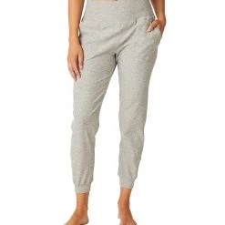 NEW ARRIVALS Beyond Yoga Spacedye Midi Joggers Silver Mist