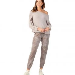 CLOTHING NYTT Off The Shoulder Long Sleeve Tee