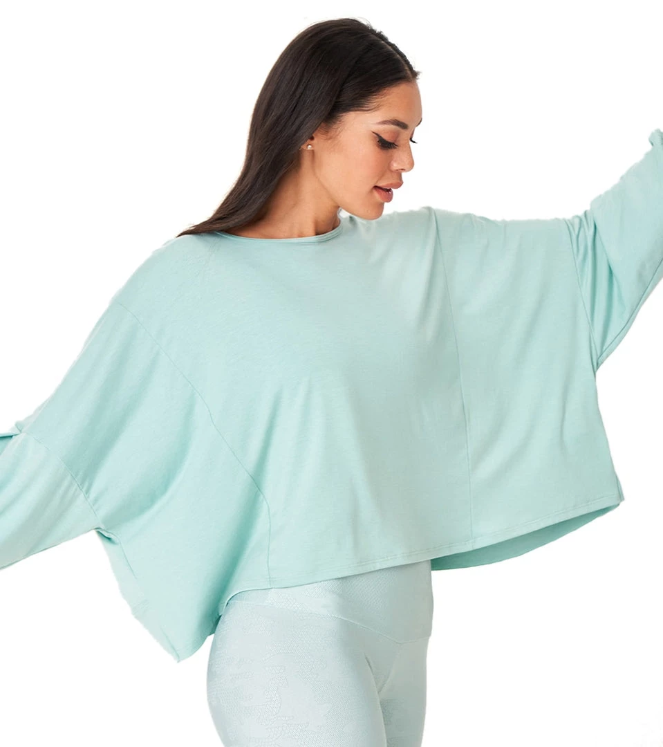 Onzie OM Long Sleeve Yoga Top Glacier NEW ARRIVALS 4 Onzie OM Long Sleeve Yoga Top Glacier NEW ARRIVALS