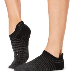 Tavi Savvy Grip Socks Basics ACCESSORIES