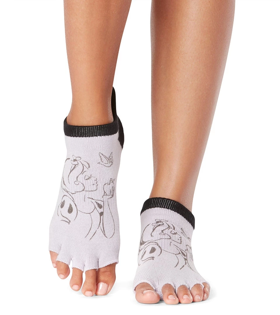 Toesox Grip Half Toe Low Rise Socks Sleeping Spell ACCESSORIES 6 Toesox Grip Half Toe Low Rise Socks Sleeping Spell ACCESSORIES