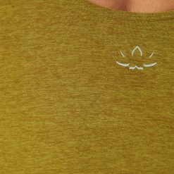 NEW ARRIVALS Beyond Yoga Spacedye Slim Racerback Cropped Tank Bronze-Gold