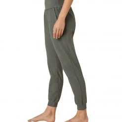 Beyond Yoga Spacedye Midi Joggers Pewter Heather 12 Beyond Yoga Spacedye Midi Joggers Pewter Heather