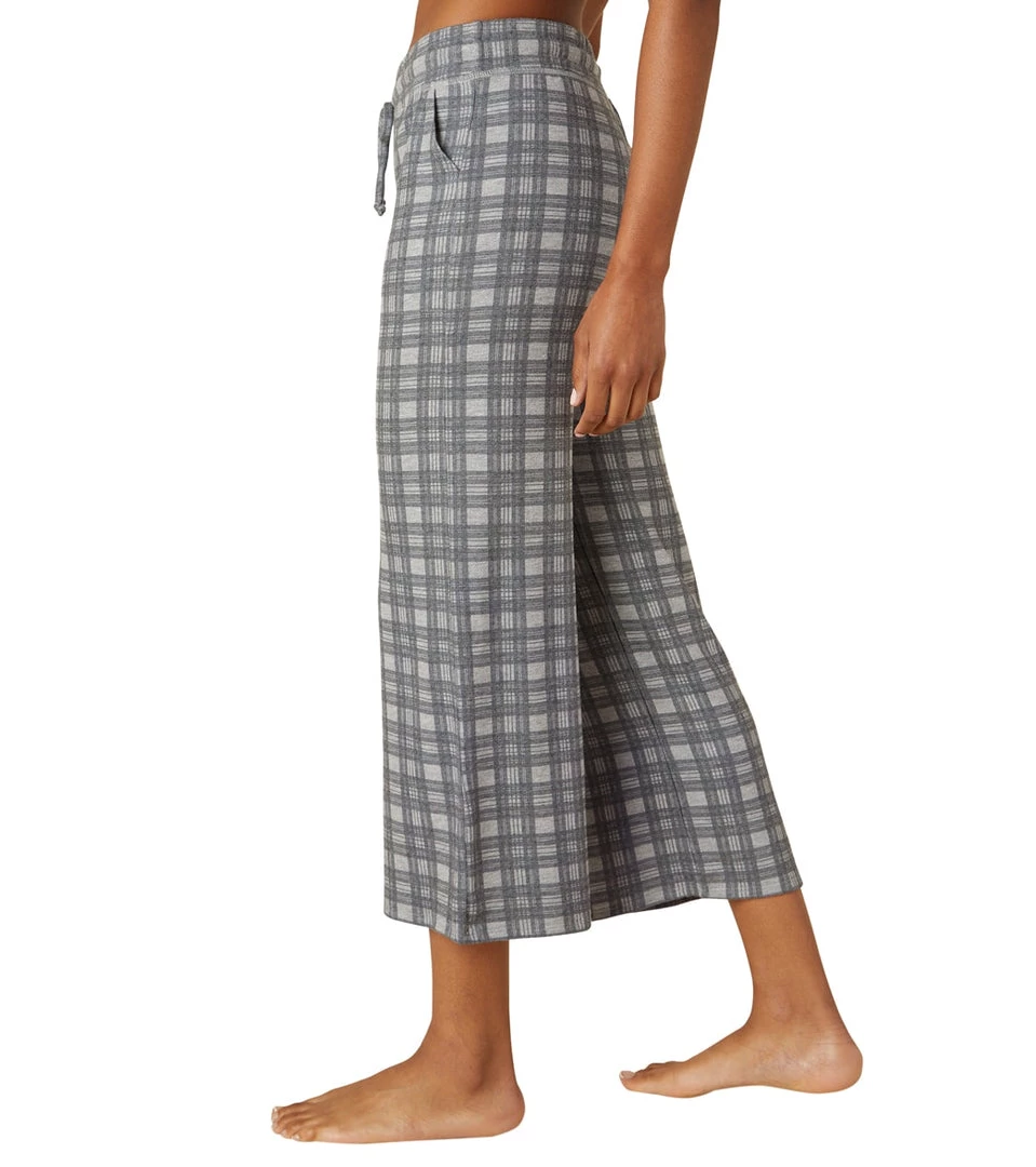 Beyond Yoga Wide Leg Easy Cropped Sweatpant Light Heather Gray Plaid CLOTHING 6 Beyond Yoga Wide Leg Easy Cropped Sweatpant Light Heather Gray Plaid CLOTHING