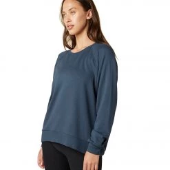 Beyond Yoga Cozy Fleece Saturday Oversized Pullover Mineral Blue Women