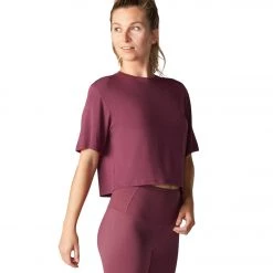 Tavi Crop Tee Garnet CLOTHING