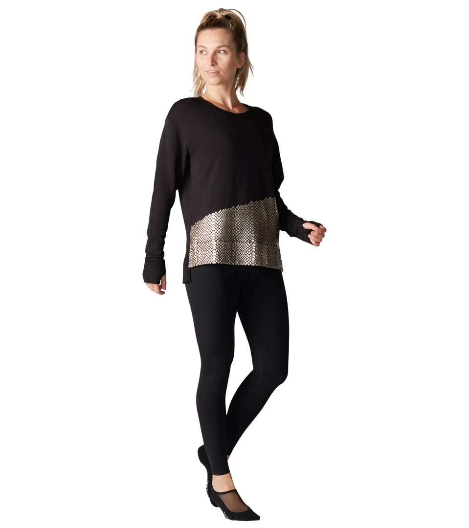 Tavi Cozy Sweatshirt Ebony Gold Snake 6 Tavi Cozy Sweatshirt Ebony Gold Snake