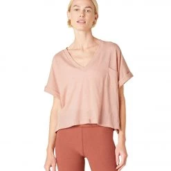 CLOTHING Beyond Yoga Deep V Pocket Tee Light Almond Butter Heather