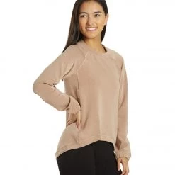 NUX Sleek Sweat Pullover Dune NEW ARRIVALS 10 NUX Sleek Sweat Pullover Dune NEW ARRIVALS