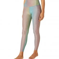 NEW ARRIVALS Beyond Yoga Spacedye Printed Caught In The Midi Yoga Leggings Silver Mist Prismatic