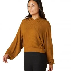 CLOTHING Beyond Yoga So Chic Cropped Hoodie Clove Brown