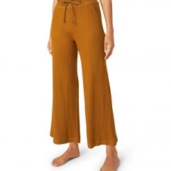 Beyond Yoga Free Flow Wide Leg Cropped Pant Clove Brown