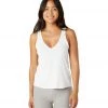 Beyond Yoga Take The Plunge V-Neck Tank